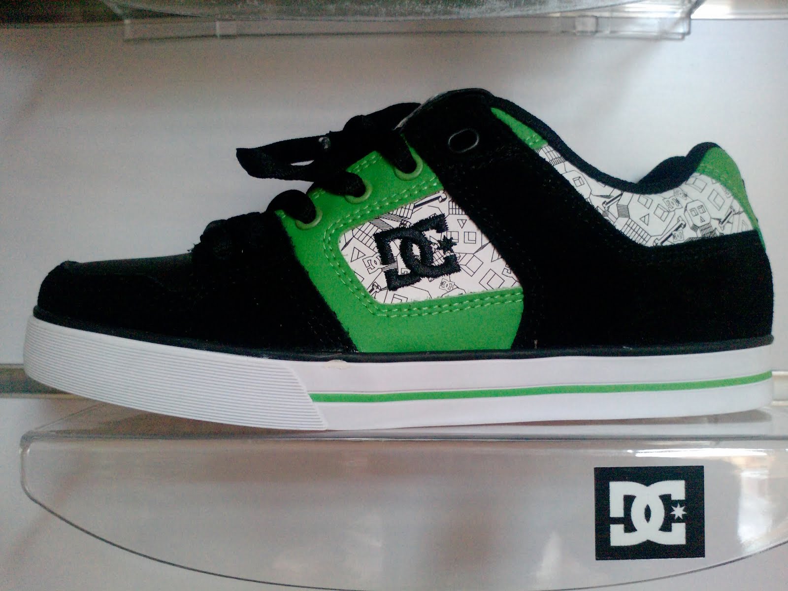 colorful dc shoes